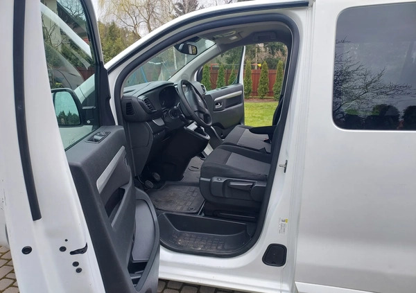 Peugeot Traveller cena 72900 przebieg: 156000, rok produkcji 2017 z Józefów małe 436